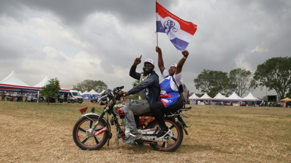 Campaigning for Ghana's election focussed on the country's struggling economy