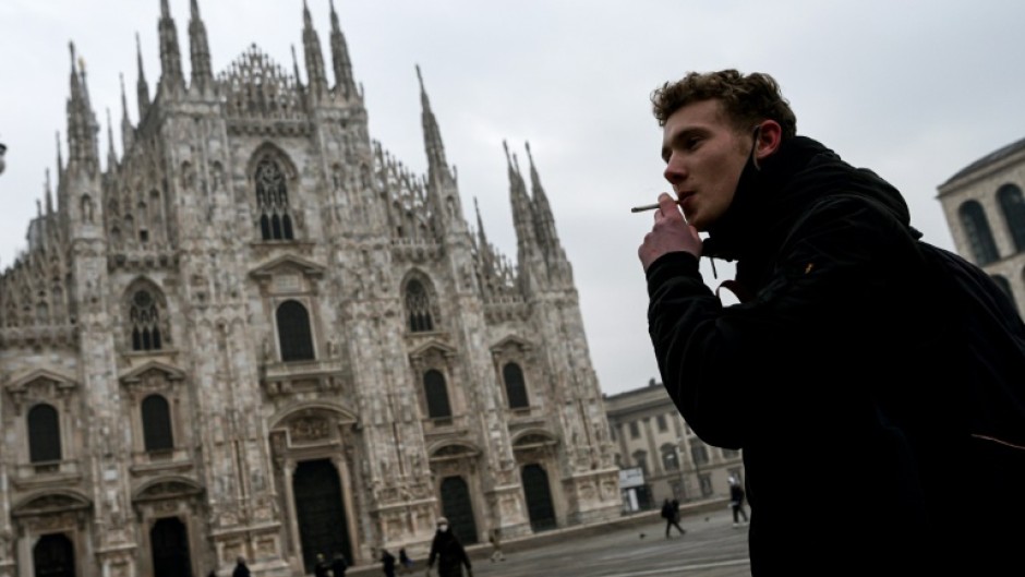 Milan's new tough ban on smoking on city streets or crowded public areas does not apply to e-cigarettes