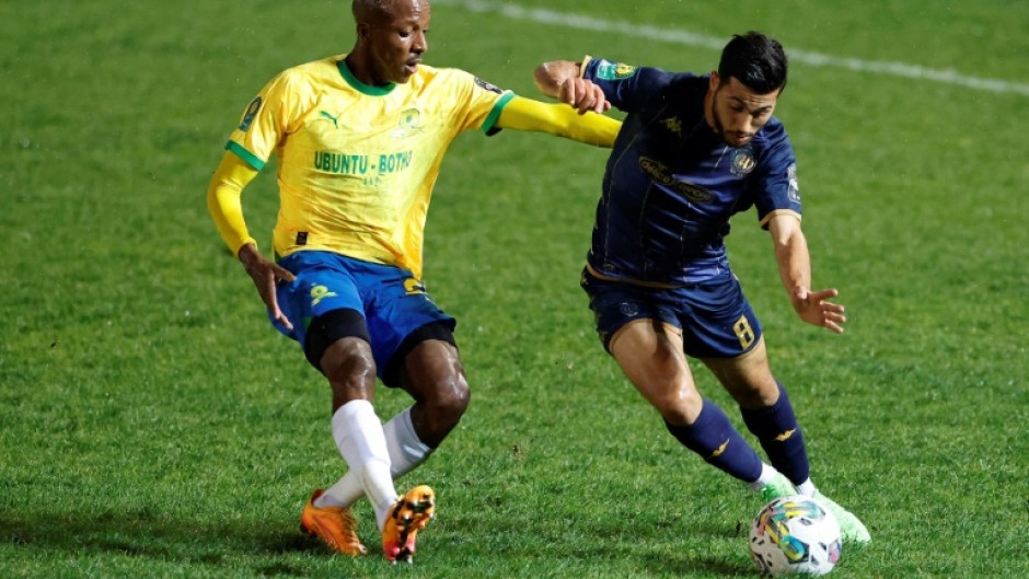 Mamelodi Sundowns defender Khuliso Mudau (L) was sent off in a 1-0 CAF Champions League loss at Raja Casablanca. 