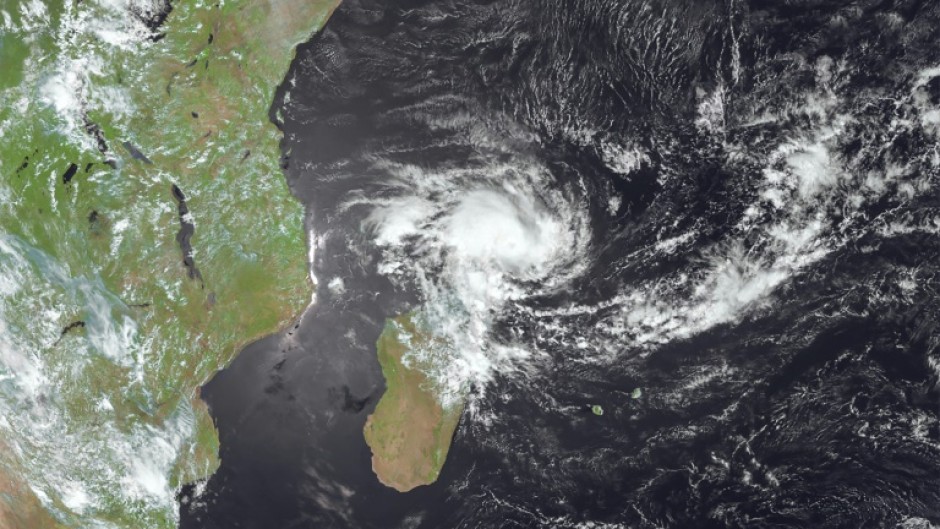 Mayotte was placed on red weather alert in anticipation of the passage of Dikeledi to the south of the territory