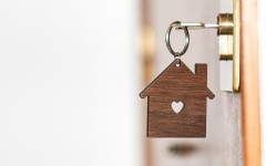 File: Wooden key chain in the shape of a house. GettyImages/Nando Vidal