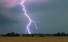 File: A flash of lightning. GettyImages/picture alliance