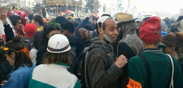 Approximately 6,500 people gather in Marseille city centre to celebrate carnival