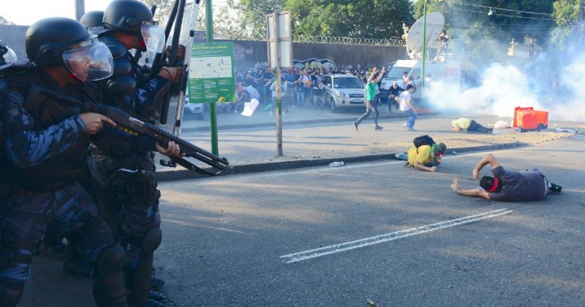 Rio riots erupt ahead of Confed clash | eNCA