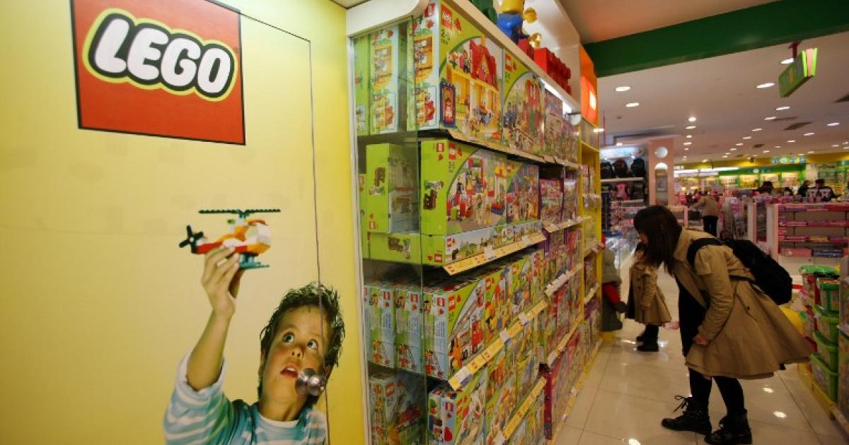 collecting lego for profit