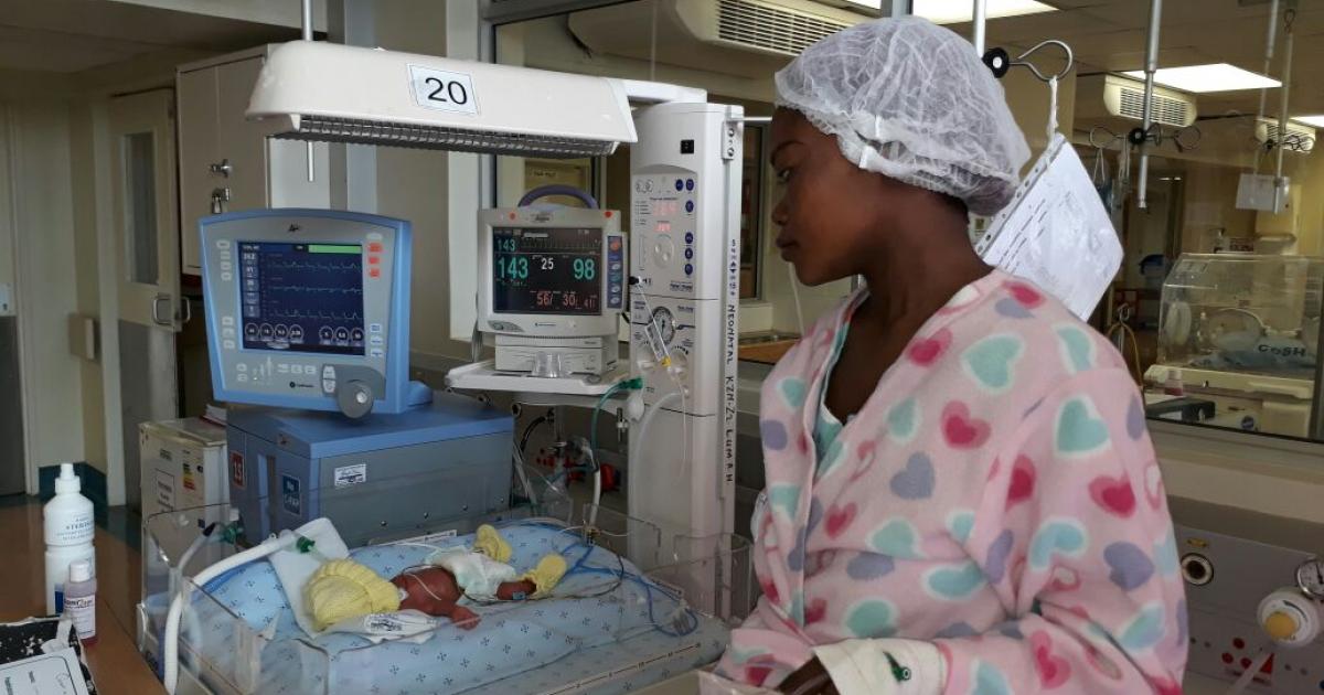 Woman Gives Birth To Quadruplets Without A Doctor Enca