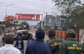 Border guards keeping an eye on the Lebombo Border. eNCA/Pule Letshwiti-Jones