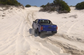 Hilux GRS3 Takes on the Dunes on eNCA Drive