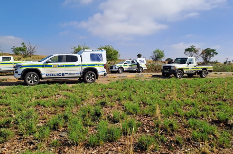 Police waiting for the illegal miners to resurface. eNCA/Bafedile Moerane