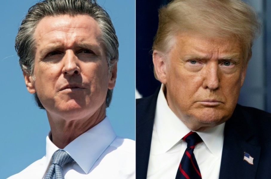 California Governor Gavin Newsom (L) and US President Donald Trump (R) 