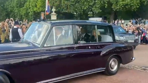 King Charles III and Camilla arrive at Buckingham Palace 