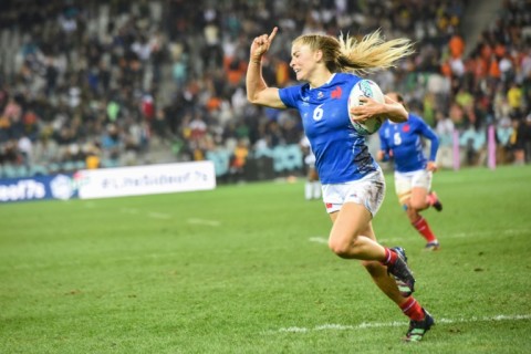 Joanna Grisez raced in to score after the hooter and give France victory over Fiji