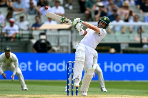 South African captain Dean Elgar rode his luck in the second Test against Australia 