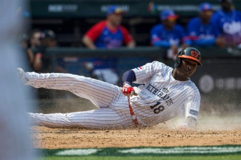 The Netherlands bested longtime powerhouse Cuba in the opening game of the World Baseball Classic in Taiwan