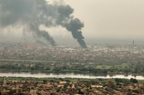 Khartoum's five million residents run excruciatingly low on food and basic supplies, and are now also almost out of cash