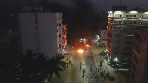 Fires burn in Dakar after protests over Sonko's arrest