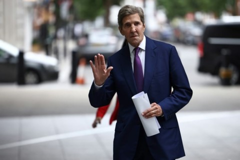 US envoy John Kerry is scheduled to travel to China to restart stalled climate talks