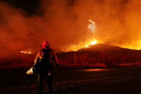 Americans are watching as a powerful heatwave has stretches from California to Texas, with its peak expected this weekend