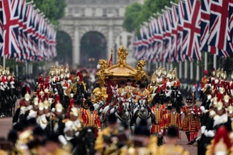 Buckingham Palace and the government have defended the expected cost of the ceremony