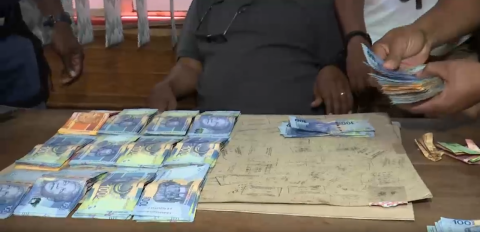 Police Arrest Seven Suspected Corrupt Officials - Enca