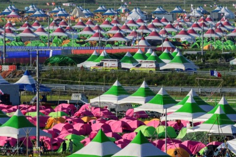 The World Scout Jamboree in South Korea will end early due to an approaching typhoon