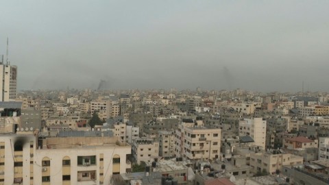 Israeli strikes continue on the Gaza Strip