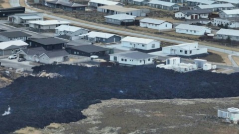 Lava near the Icelandictown of Grindavik following the volcanic eruption