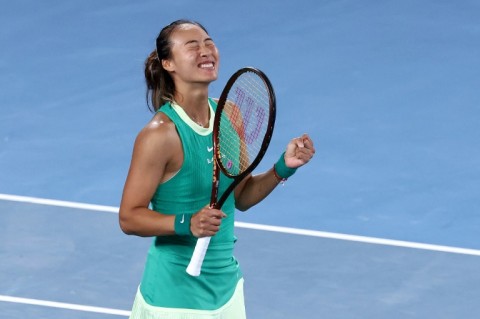 China's Zheng Qinwen will make her debut in a Grand Slam final at Melbourne Park