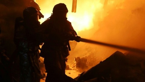 Firefighters battle blaze that killed 3 people in Nairobi gas explosion