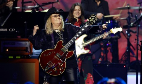 Melissa Etheridge was among the performers honoring Jon Bon Jovi at the annual pre-Grammy MusiCares gala