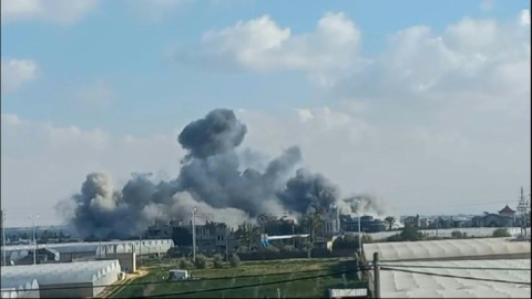 Smoke over Gaza's Rafah after air strike