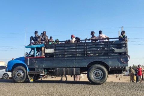 Civilians flee Wad Madani as RSF paramilitaries enter the central city amid heavy fighting with the regular army in December