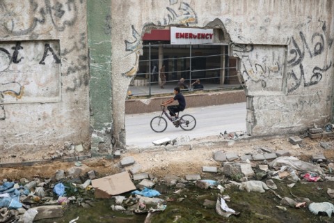 The Nasser Medical Complex in Khan Yunis is being retored after suffering heavy damage in February