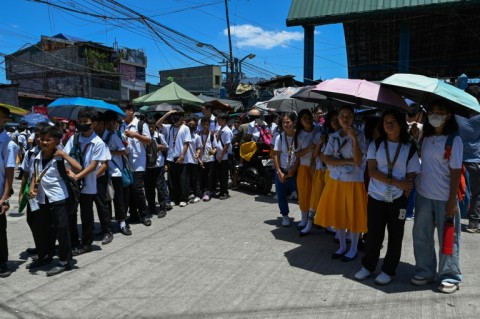 Governments in the Philippines and Bangladesh closed schools over extreme heat last month