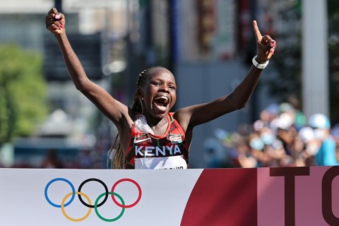 Kenya's Peres Jepchirchir wins the last women's Olympic marathon 