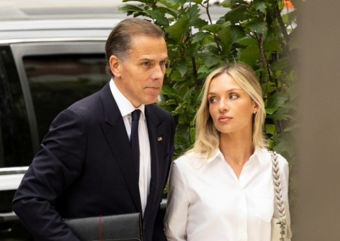 Hunter Biden, the son of US President Joe Biden, and his wife, Melissa Cohen Biden, arrive at court in Wilmington, Delaware during Hunter Biden's trial on federal gun charges