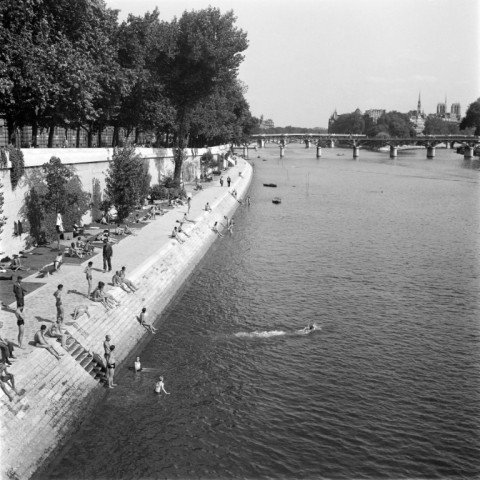 Although Seine swimming has been banned since 1923, the law has been suspended during including heatwaves and for races