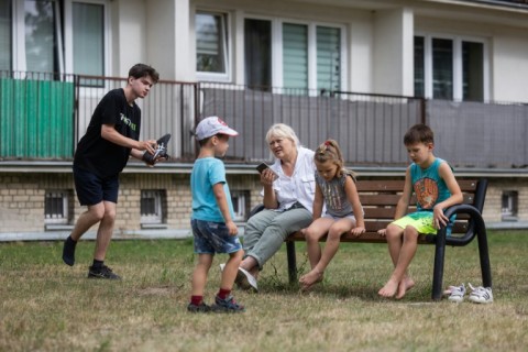 Hanna worries her grandchildren, especially the younger Anastasiya, are starting to forget their parents