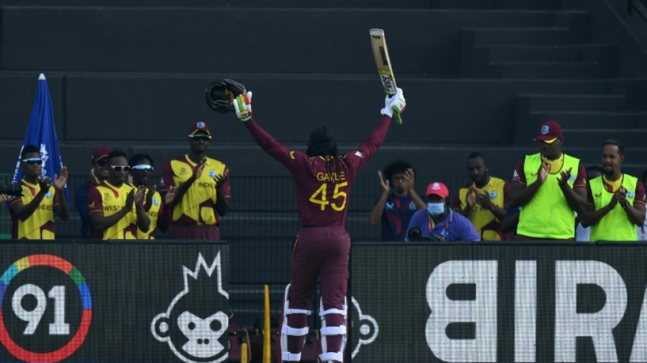 chris gayle arms