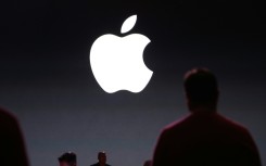 Revenue from apps, subscriptions and other digital content sold to lovers of Apple devices more than made up for a slip in product sales in the recently ended financial quarter