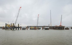 In the search for alternative energy sources, the German government has splashed billions on five projects like the one in Wilhelmshaven.