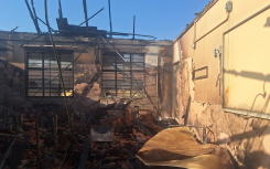 The blaze gutted three classrooms. eNCA/Bafedile Moerane