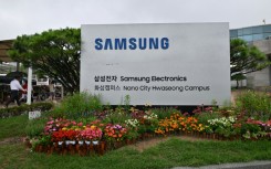 A union representing thousands of Samsung workers says it is extending a strike indefinitely