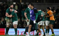 Ireland edged Australia 22-19 to deny former coach Joe Schmidt a winning return to Lansdowne Road